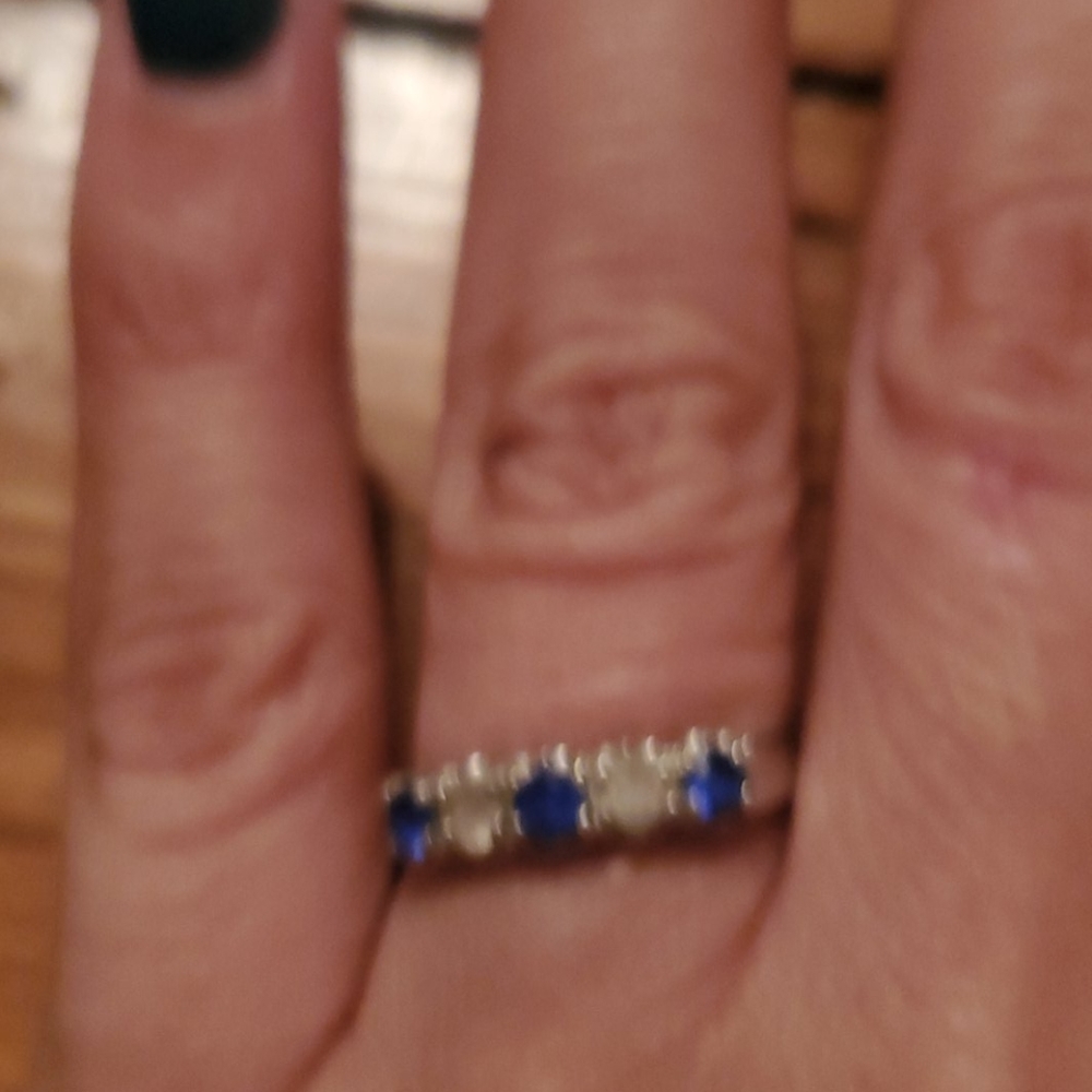 Ring - Picture 2 of 3
